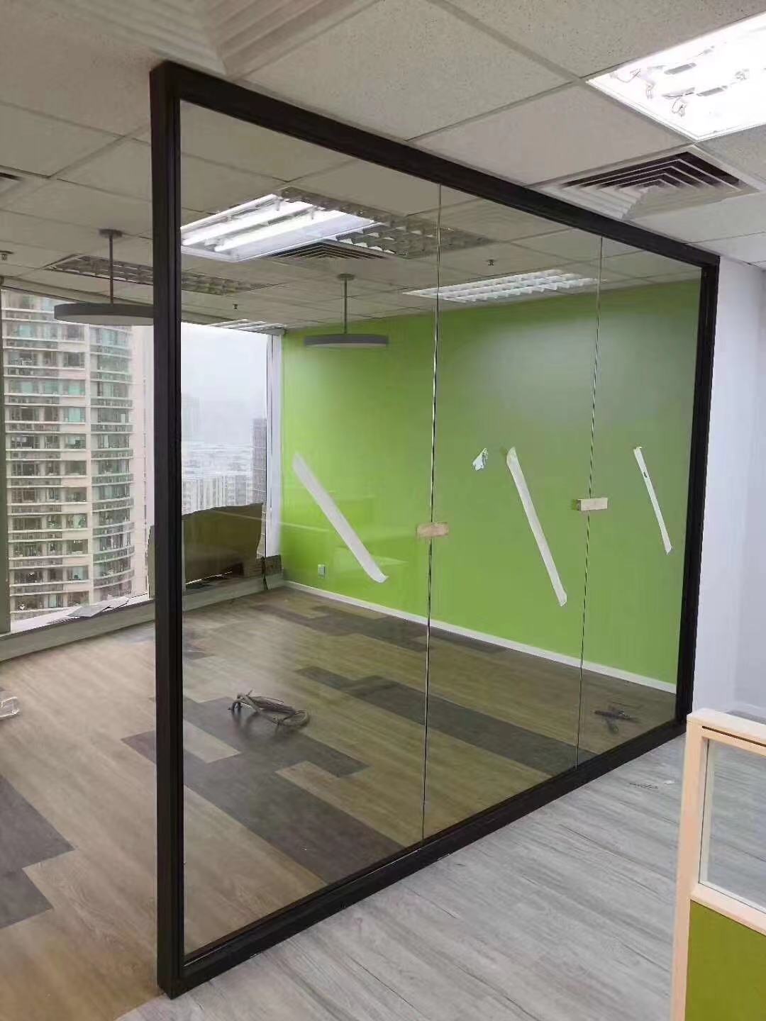 不锈钢玻璃隔断