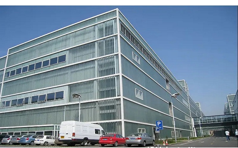 吊挂玻璃幕墙的施工技术及维修保养