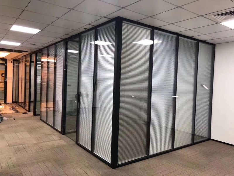 不锈钢玻璃隔断