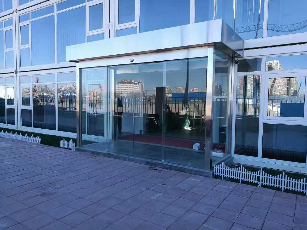 电动感应门